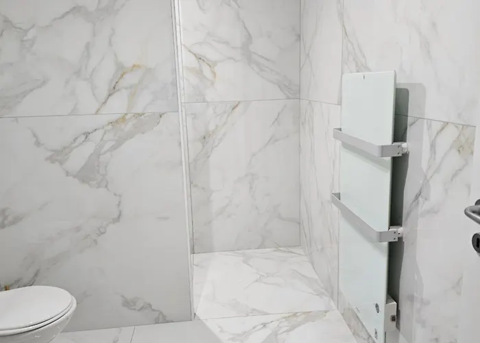 Longere Avec Jacuzzi Interieur Couesmes-vauce